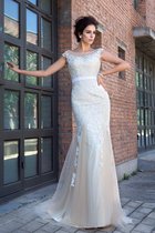 Abito da Sposa Spazzola Treno con Manica Corte Cerniera con Applique Lunghi