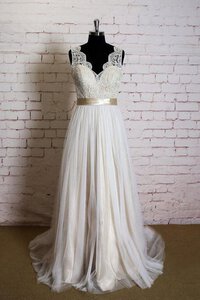 Abito da Sposa Schiena Nuda Naturale con Applique con Fusciacca Pudica