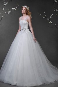 Abito da Sposa Senza Maniche con Applique in Tulle Lunghi Coda A Strascico Corto