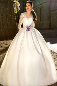 Abito da Sposa Medievale Bordo Ondulato Lunghi con Increspato con Nastro