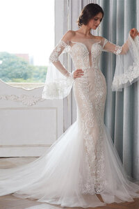 Abito da sposa sensuale appariscente in pizzo sirena particolare senza strap