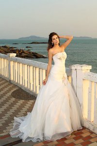 Abito da Sposa Senza Maniche Lungo Ball Gown Senza Strap con Fiore