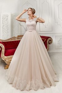 Abito da Sposa in Tulle A-Line Naturale Spazzola Treno con Applique