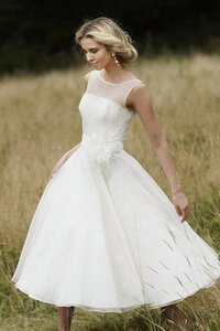 Abito da Sposa Sotto Ginocchio Semplice Classico Senza Maniche Lusso