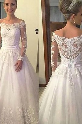 Abito da sposa fuori dalla spalla con ricamo naturale vintage grandi vendite con piega