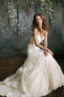 Abito da Sposa Schiena Nuda Cuore in Pizzo A-Line con Nastro