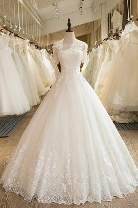 Abito da sposa con piega a sala lunghi con applique formale splendido