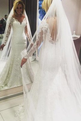 Abito da Sposa in Pizzo Naturale Tubino V-Scollo Spazzola Treno