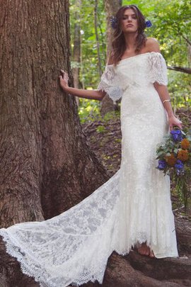 Abito da Sposa Coda A Strascico Corto in Pizzo Semplice Sogno Bordo Ondulato