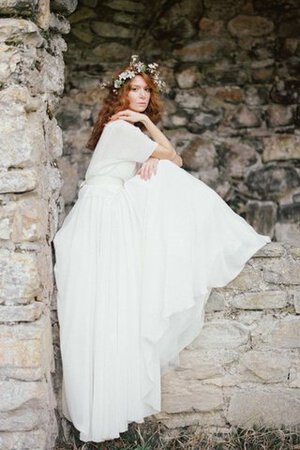 Abito da Sposa con Fusciacca con Nastro Largo Schiena Nuda con Applique