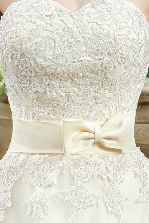 Abito da Sposa Cuore con Ricamo Farfalla Ornamento Naturale Senza Maniche