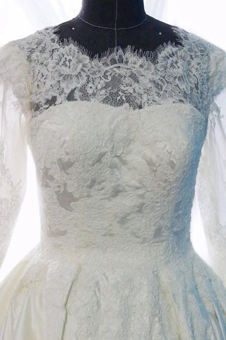 Abito da Sposa in Pizzo con Increspature A-Line Lusso Conservatore