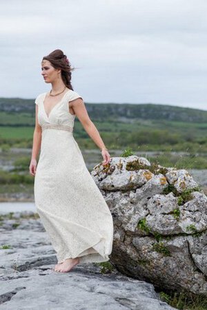 Abito da Sposa con Perline Cappellino V-Scollo Alta Vita in Pizzo