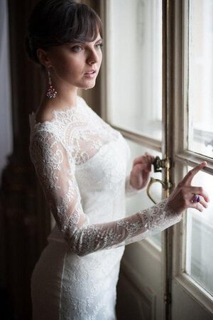 Abito da Sposa in Pizzo Cuore Lupetto Tubino Romantico