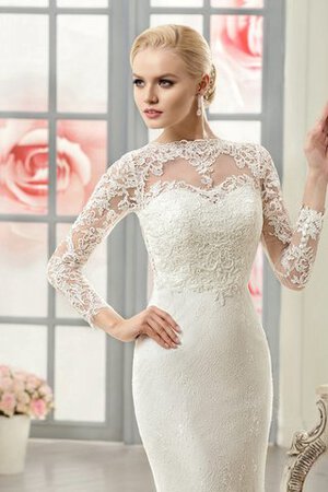 Abito da Sposa in Pizzo Tubino Vintage in Pizzo tradizionale