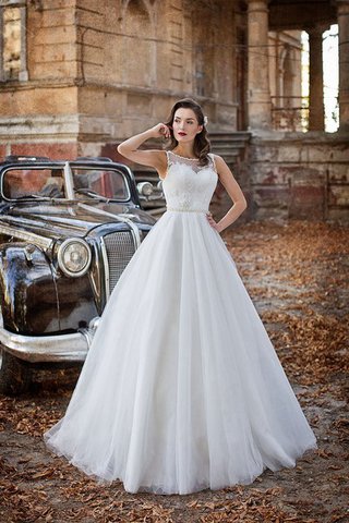 Abito da Sposa con Perline Coda A Strascico Corto Classico Tondo in Tulle