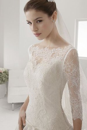 Abito da Sposa in Pizzo Bassa in Tulle Medievale Favola