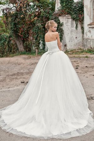 Abito da Sposa A Terra Senza Maniche in Raso Cuore Naturale