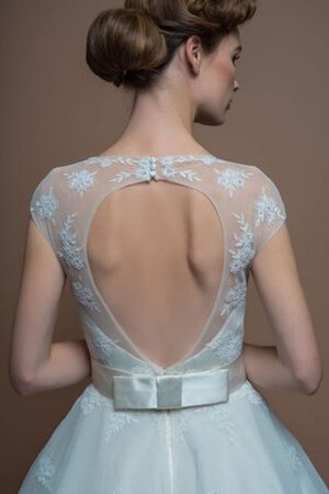 Abito da Sposa Tondo Moderno con Applique Buco Della Serratura Schiena con Fiocco