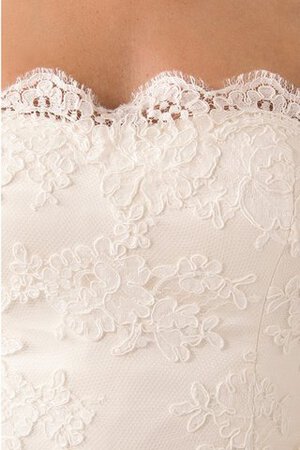 Abito da Sposa a Riva in Pizzo Senza Strap Tubino Lunghi