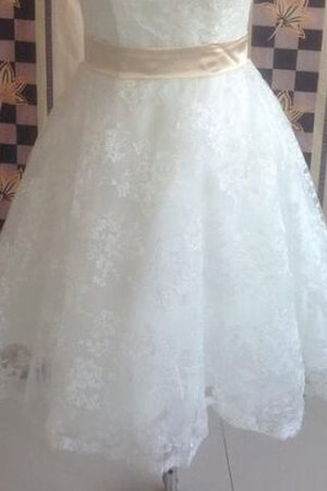 Abito da Sposa con Piega Sotto Ginocchio con Fusciacca in Pizzo A-Line