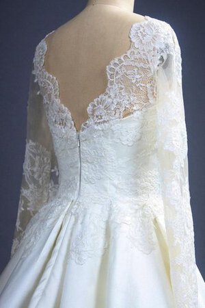 Abito da Sposa in Pizzo con Increspature A-Line Lusso Conservatore