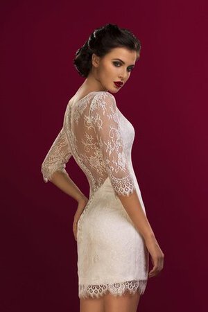 Abito da Sposa Mini Tubino decorato in Pizzo con Mezze Maniche