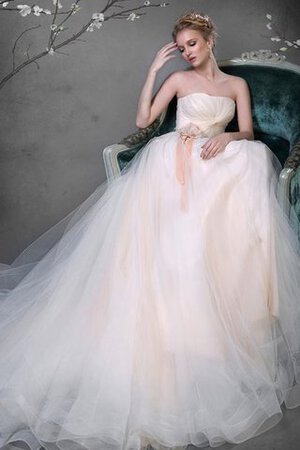 Abito da Sposa Naturale Coda A Strascico Corto in Tulle Cuore Senza Maniche