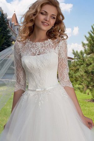 Abito da Sposa con Mezze Maniche Largo in Tulle Allacciato decorato