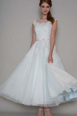 Abito da Sposa Retro con Manica Corte in Tulle Tondo con Applique