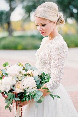 Abito da Sposa Coda A Strascico Cappella Favola con Perla Classico con Applique