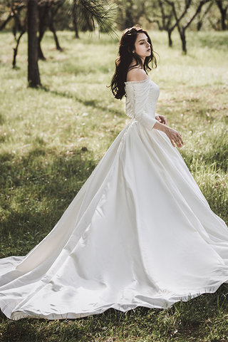 Abito da sposa originale pudica sexy semplice adorabile naturale