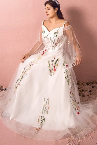 Abito da sposa lungo colorato meraviglioso naturale a sala con applique