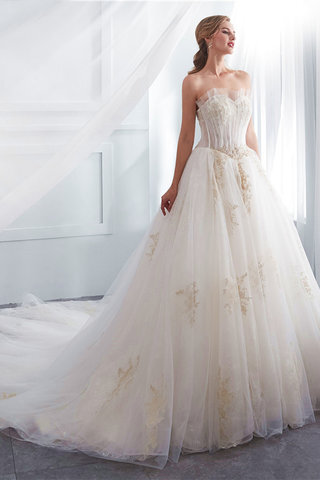 Abito da sposa moda sensuale in tulle meravigliosa stravagante principessa