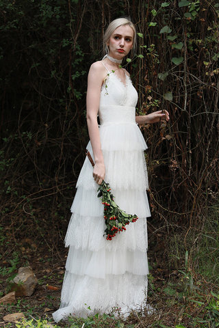 Abito da sposa in tulle conotta in pizzo moderno affascinante lunghi