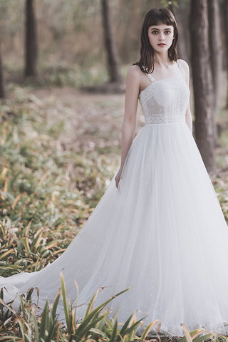 Abito da sposa in tulle coda a strascico corto stravagante a terra speciale conotta