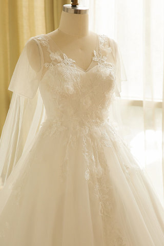 Abito da sposa a sala alternativo vintage in tulle in pizzo splendido