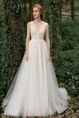 Abito da sposa senza maniche conservatore all aperto in tulle fantastico sensuale