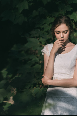 Abito da sposa decorato all aperto alta qualità lunghi con manica corte a terra