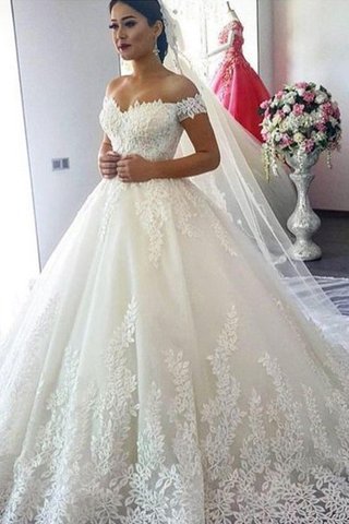 Abito da sposa lusso in pizzo allacciato con piega lunghi fascino