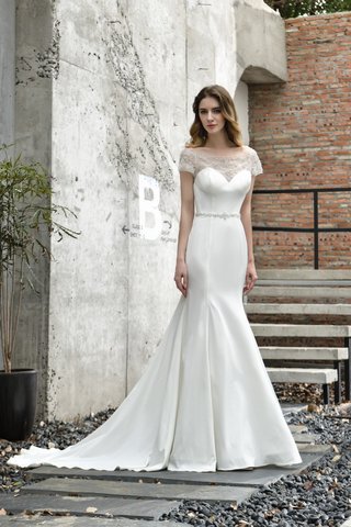 Abito da sposa con perline semplice naturale a sala fuori dalla spalla fantastico